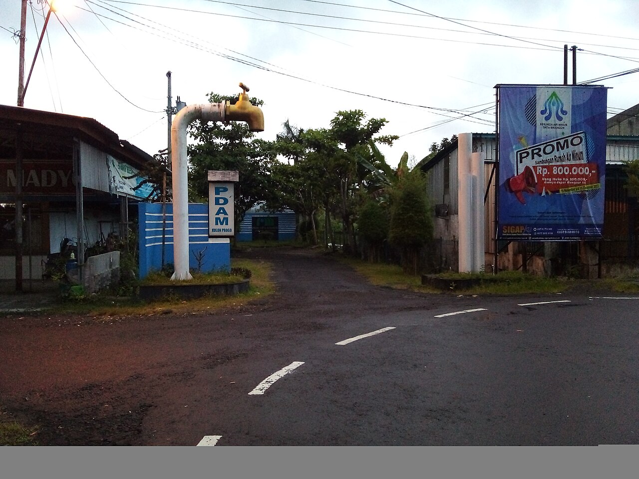 Kantor PDAM kota badung barat